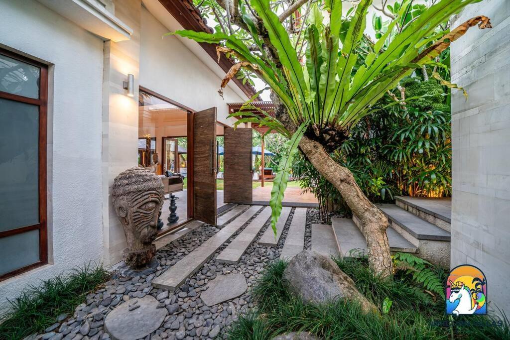 Kajou - By Unicorn Bali Villa